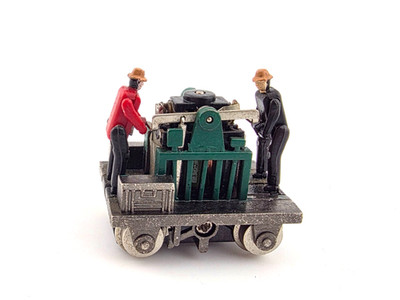 Bachmann HO Scale Gandy Dancer Operating Hand Car Motorized 2 Figures Metal