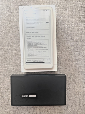 Onyx BOOX Palma 2 128GB Wi-Fi E Ink eReader/ Case Bundle White Open Box
