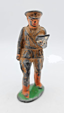 Barclay Manoil Soldier Officer Reading Orders. b19