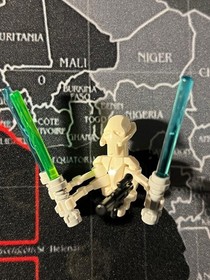 LEGO Star Wars General Grievous SW0134a 2 Of Them No Legs 7656  No Cape Used