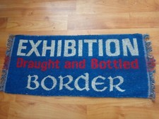 VINTAGE Retro Ausstellung Rand 'Draught And Bottled' Bar Handtuch Pub Bier Matte