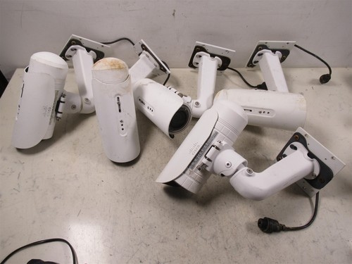 Lot of 5 CISCO CIVS-IPC-6400E Network Security Cameras with Wall Mounts