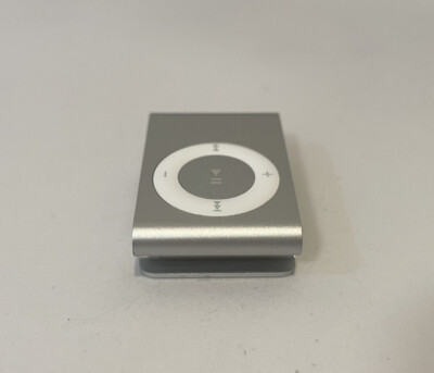 [新品•未使用] iPod Shuffle 2GB Silver Amazon.com: Apple iPod shuffle 2GB Silver (4th Generation