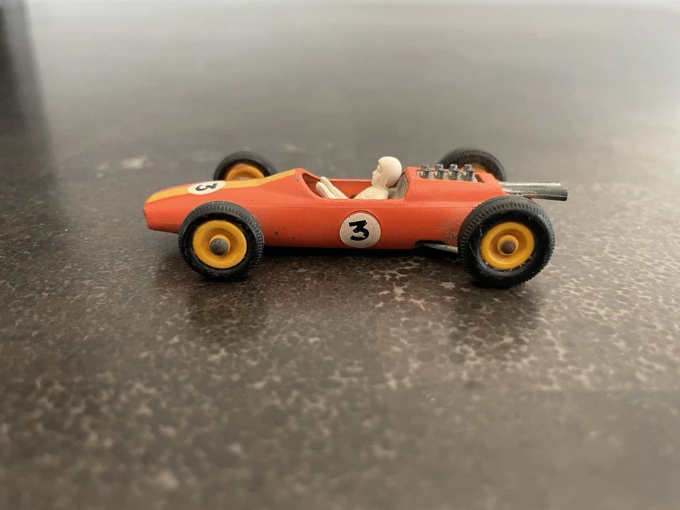 Matchbox 19 Lotus RARE ORANGE 1/64 Scale Diecast Racecar Lesney Vintage 1966 - Image 3 of 4