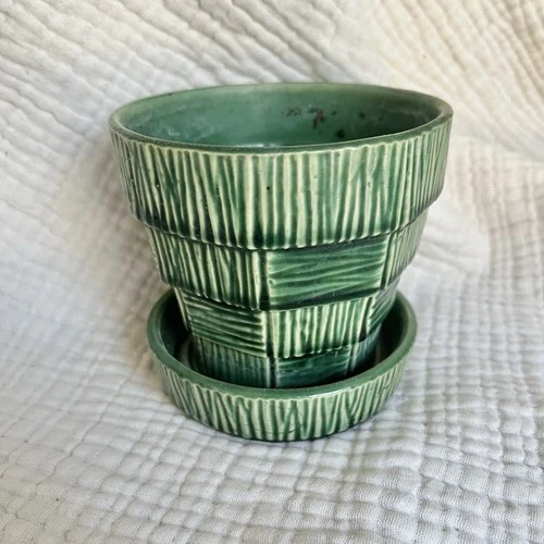 Vintage 4" McCoy USA Planter Green Basket Weave Flower Pot Ceramic