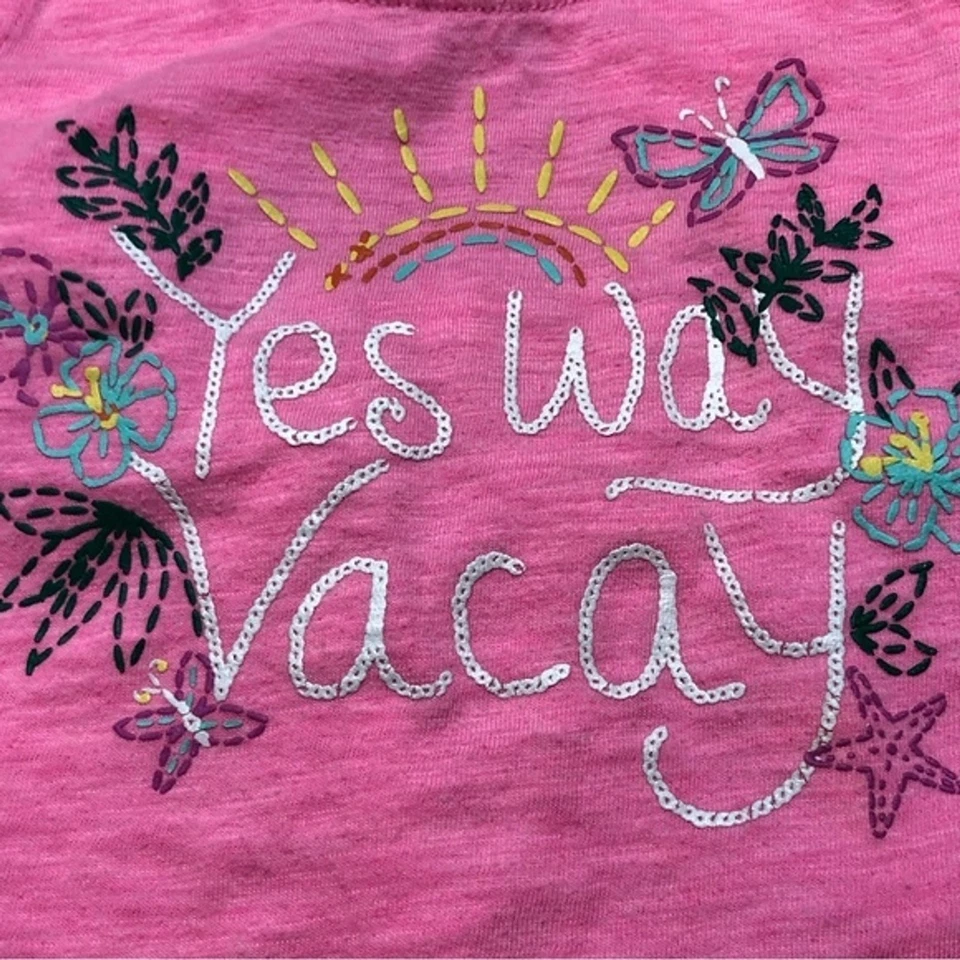 Camiseta sin mangas Baby Gap niño pequeño Yes Way Vacay amanecer mariposa floral rosa 3T usada en excelente estado Foto 3 de 4