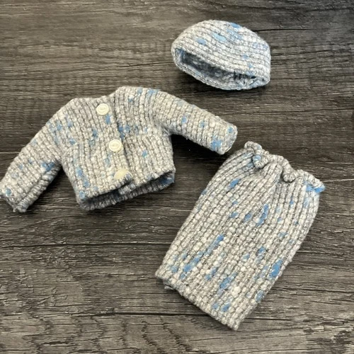 Vintage Barbie & Friends Gray Business Skirt Set Hand Knit /Crochet Outfit