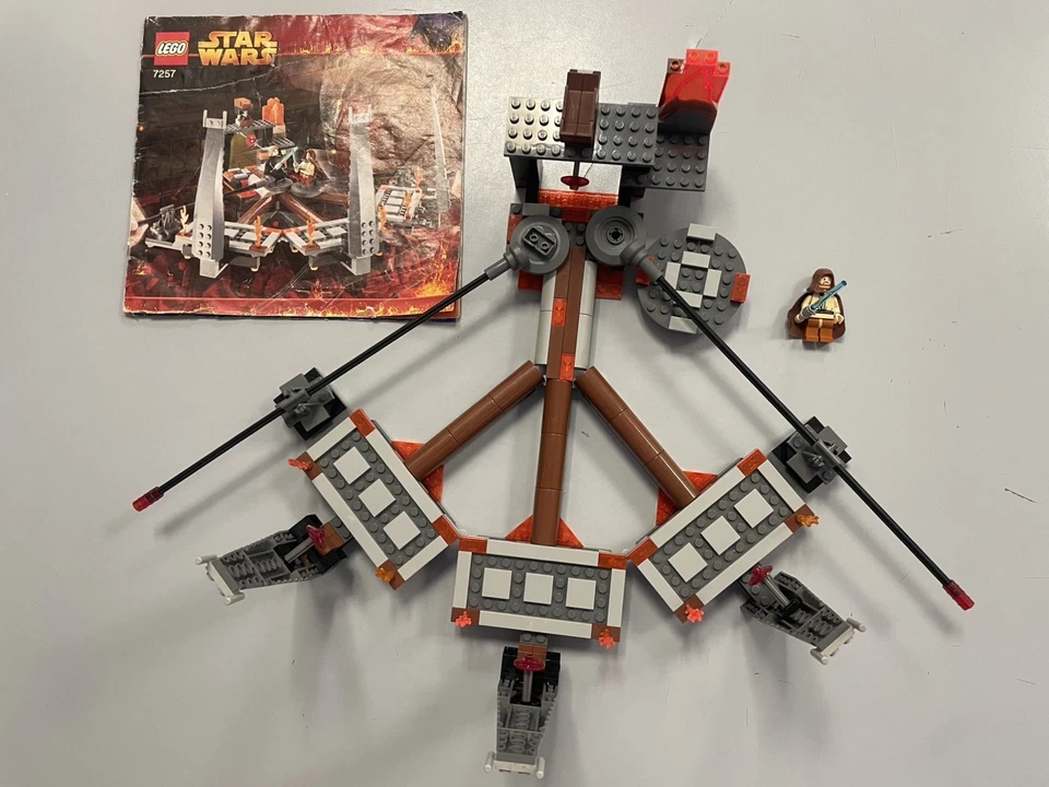 LEGO Star Wars 7257 Ultimate Lightsaber Duel, foto 1 di 5
