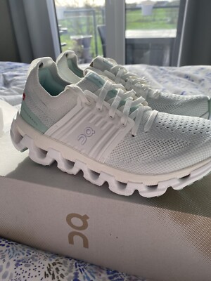 Neue ON Cloudswift 3 in Ivory/ Creek (Größe 37)
