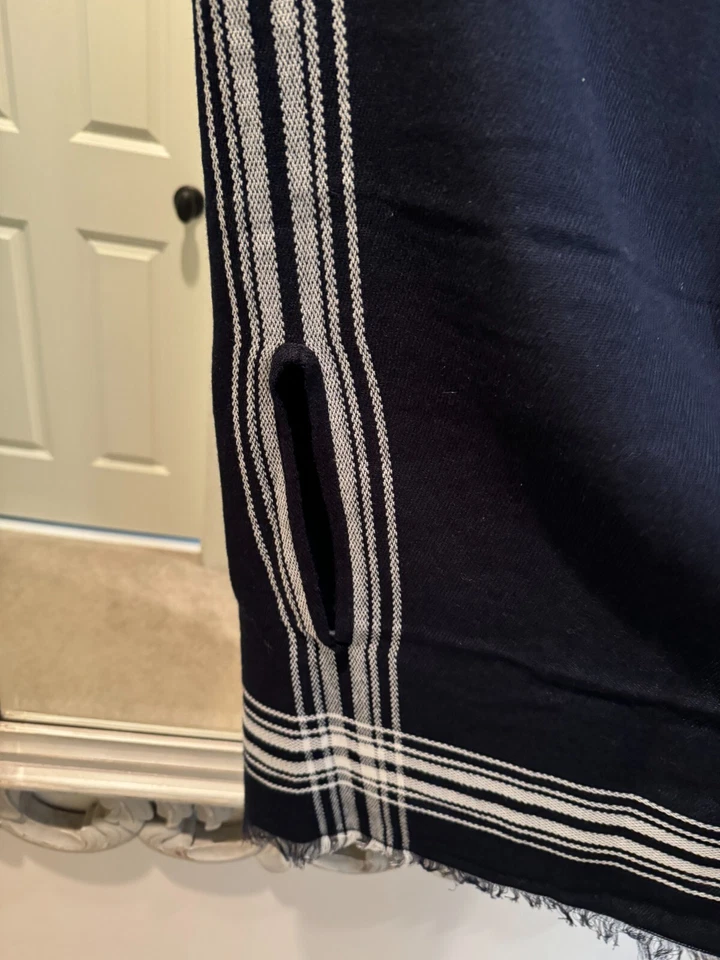 Новый с Ярлыками J.CREW черный и белый в полоску надежном с проймами - один размер (акрил, котто - Изображение 4 из 4