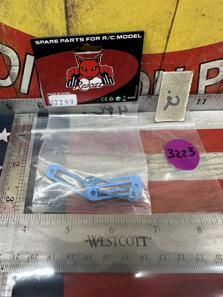 Redcat Racing 02299 Exhaust Gasket 4pc. - Image 3 of 4