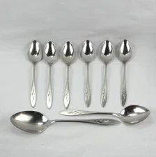 Oneidacraft Deluxe Spoons Ember Glow Oneida Mixed Teaspoons, Serving Place Lot 8