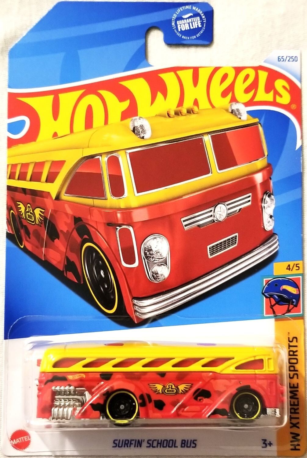 Hot Wheels - 2024 HW Xtreme Sports 4/5 Surfin' School Bus 65/250 (BBHTD58)