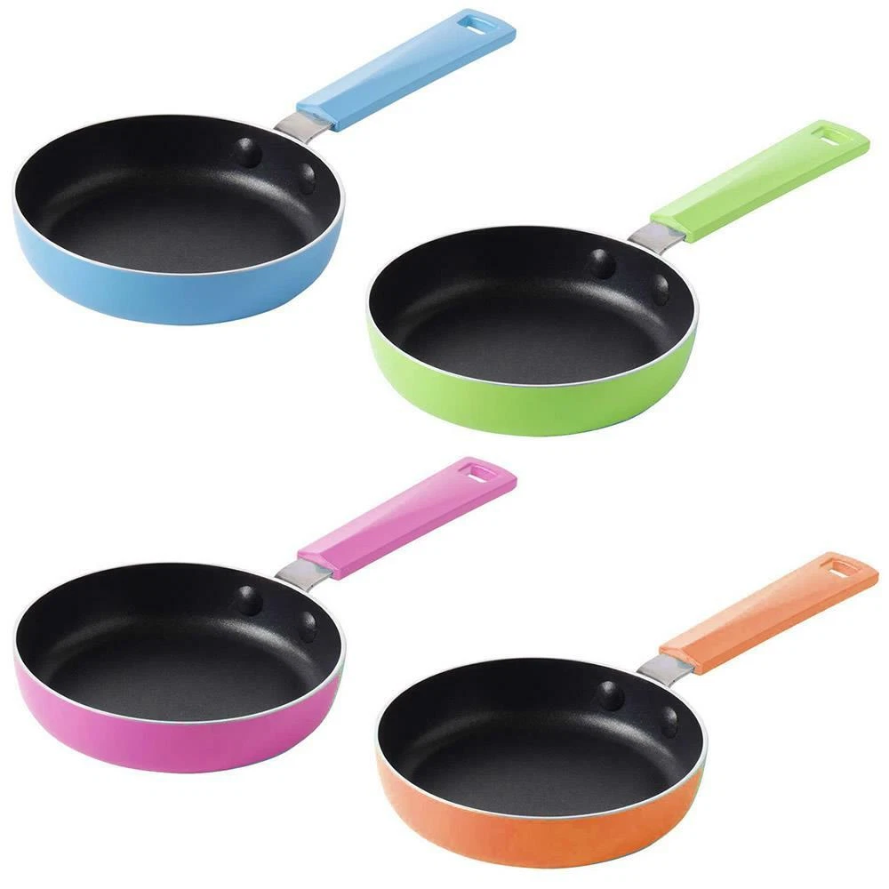 Mini top griddle pan