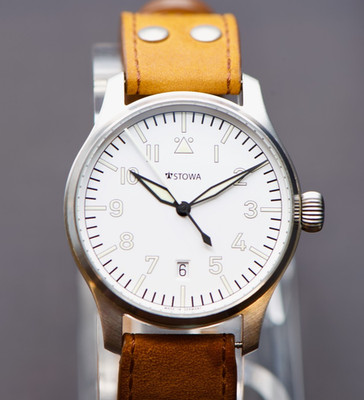STOWA Flieger Classic 40 White Dial Automatic   Full Set   Excellent Condition