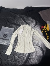Lululemon Women's White Full Zip Athletic Jacket with Pockets Long Sleeve