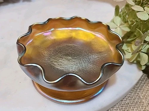 Antique LCT Tiffany Favrile Iridescent Art Glass Footed Master Salt Dish Bowl