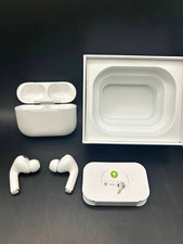 Apple AirPods Pro Wireless Bluetooth In-Ear Earbuds White w/ Charging Case