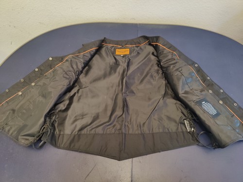 Black Leather Motorcycle Vest - Side Laced, Concealed Carry Pocket - Men's 6XL - Picture 5 of 13