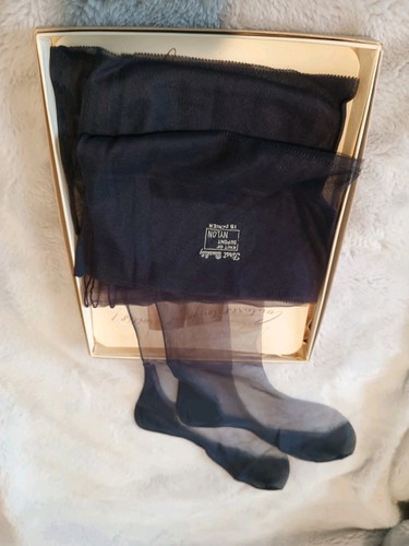 Vintage 1940's Cuban Heel Seam Stockings Nylons Flawless Black