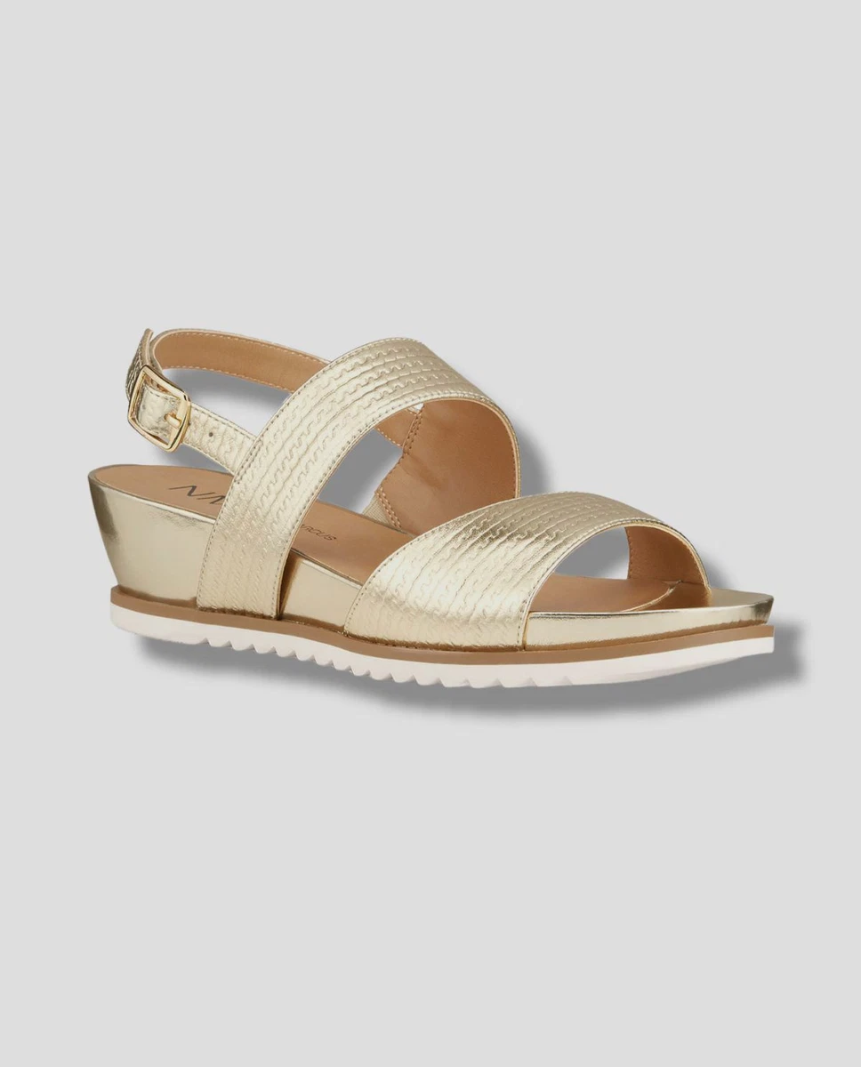 235 Neiman Marcus Women s Gold Herena Ankle Strap Casual Sandals Shoes US 9.5 M