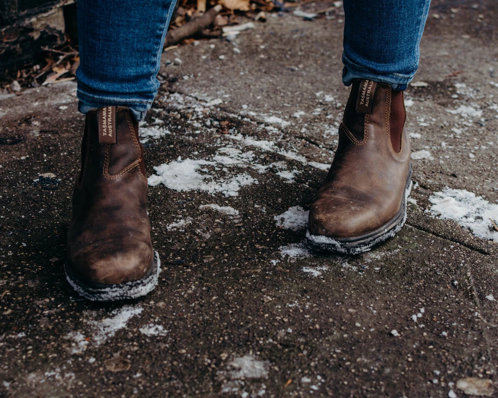 blundstone dress boots