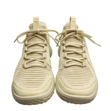 Under Armour Breakthru 5 Lux Basketball Shoes...