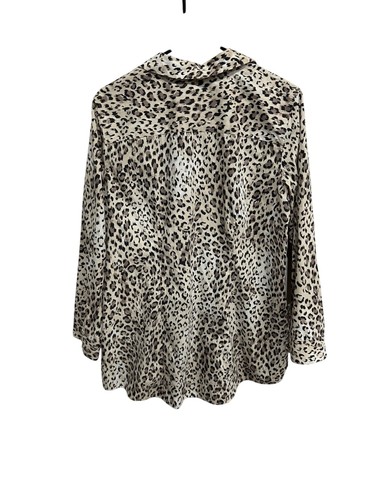 Chico's Leopard Print Long Sleeve Button Up Shirt Beige Black Sz L Animal Print - Picture 2 of 10