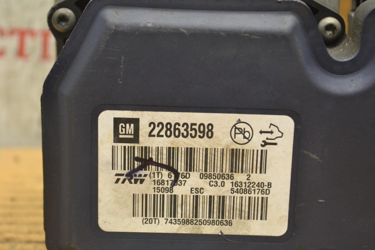 2013-2015 Chevrolet Malibu ABS Pump Control 22863598 Module 718