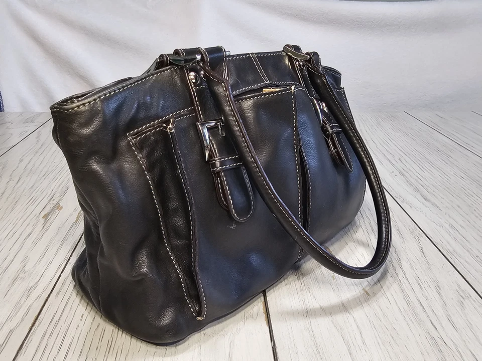 Clark's Classic Black Soft Leather Handbag Multi-Pocket Women's Purse - Image 2 of 4