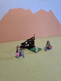 LEGO Castle 1491 Dual Defender 100% Complete w/ Instructions