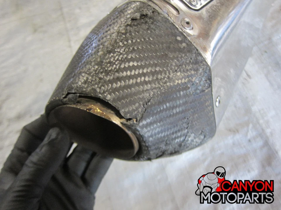 06 07 Suzuki GSXR 600 750 Yoshimura R-55 Slip On Exhaust w/ Mid Pipe - Image 3 of 4