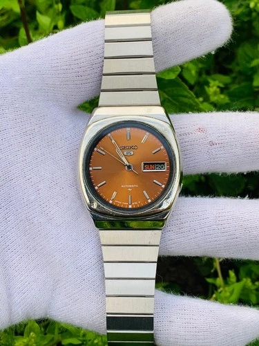 Seiko 5 vintage Automatic 7009-8370  Day/Date Stainless steel Water