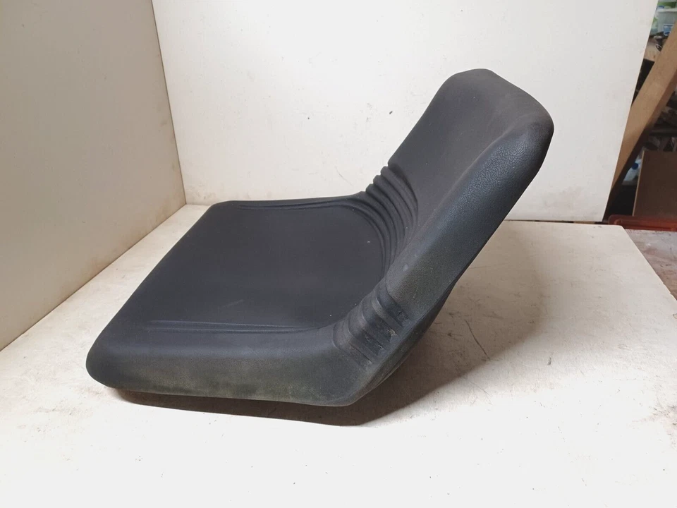 Craftsman 38" Deck Lawn Tractor 917.254240 High Back Seat - Image 3 of 4