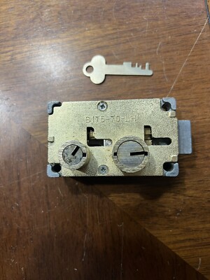 Bullseye B175-70-LH Safe Deposit Box Lock, with 1 Renters key NO GUARD KEY