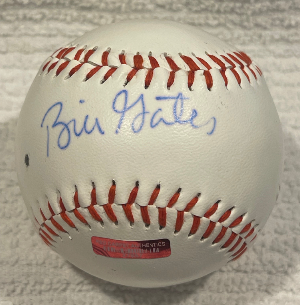 MICROSOFT ICON BILL GATES RARE SIGNED RAWLINGS BASEBALL w/ COA