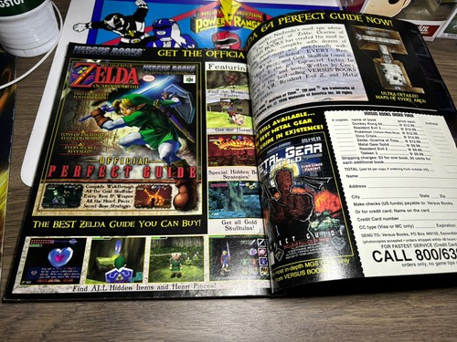 Perfect Dark Official Collectors Guide Book Rare Blockbuster Cover Nintendo 64 - Picture 3 of 5