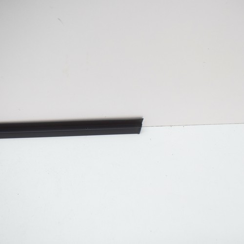 OEM BMW 7 E38 FRONT LEFT DOOR LOWER SEAL 51218150093 8150093 GENUINE eBay