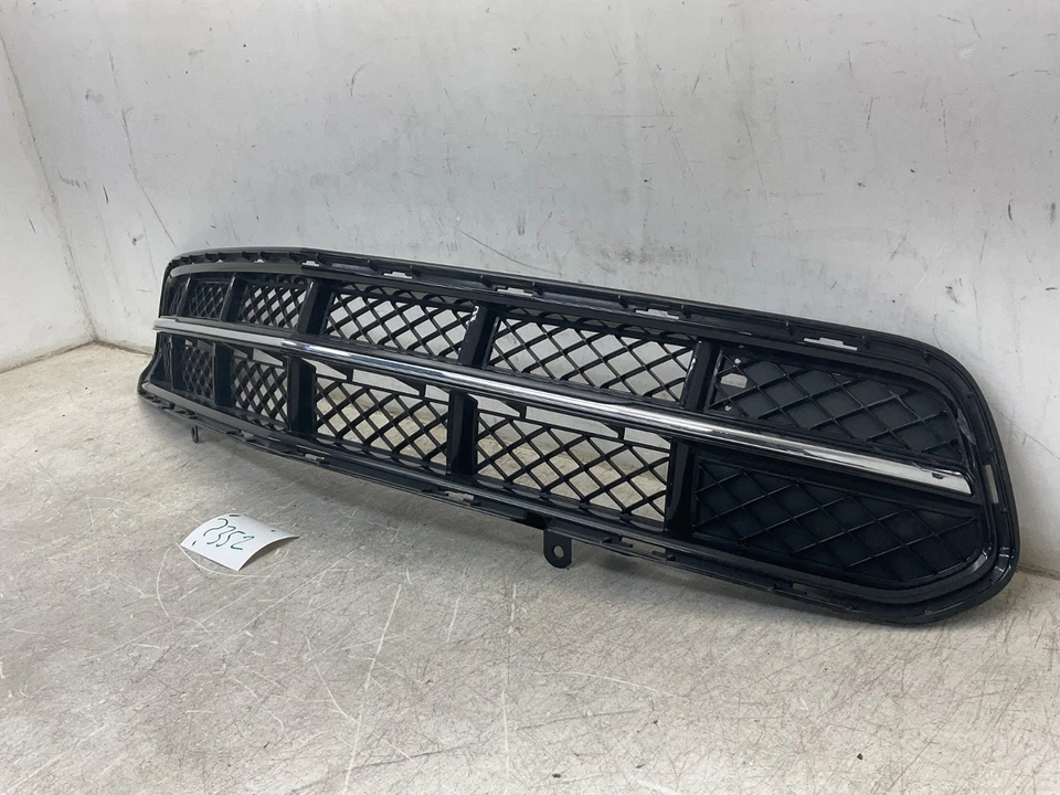 2016 2017 2018 Chevrolet Corvette Front Grille/Grill W/O Cameras OEM Foto 3 de 4