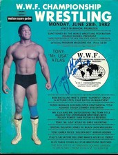 EB3516  MR. USA TONY ATLAS   signed Vintage Wrestling MAGAZINE w/COA