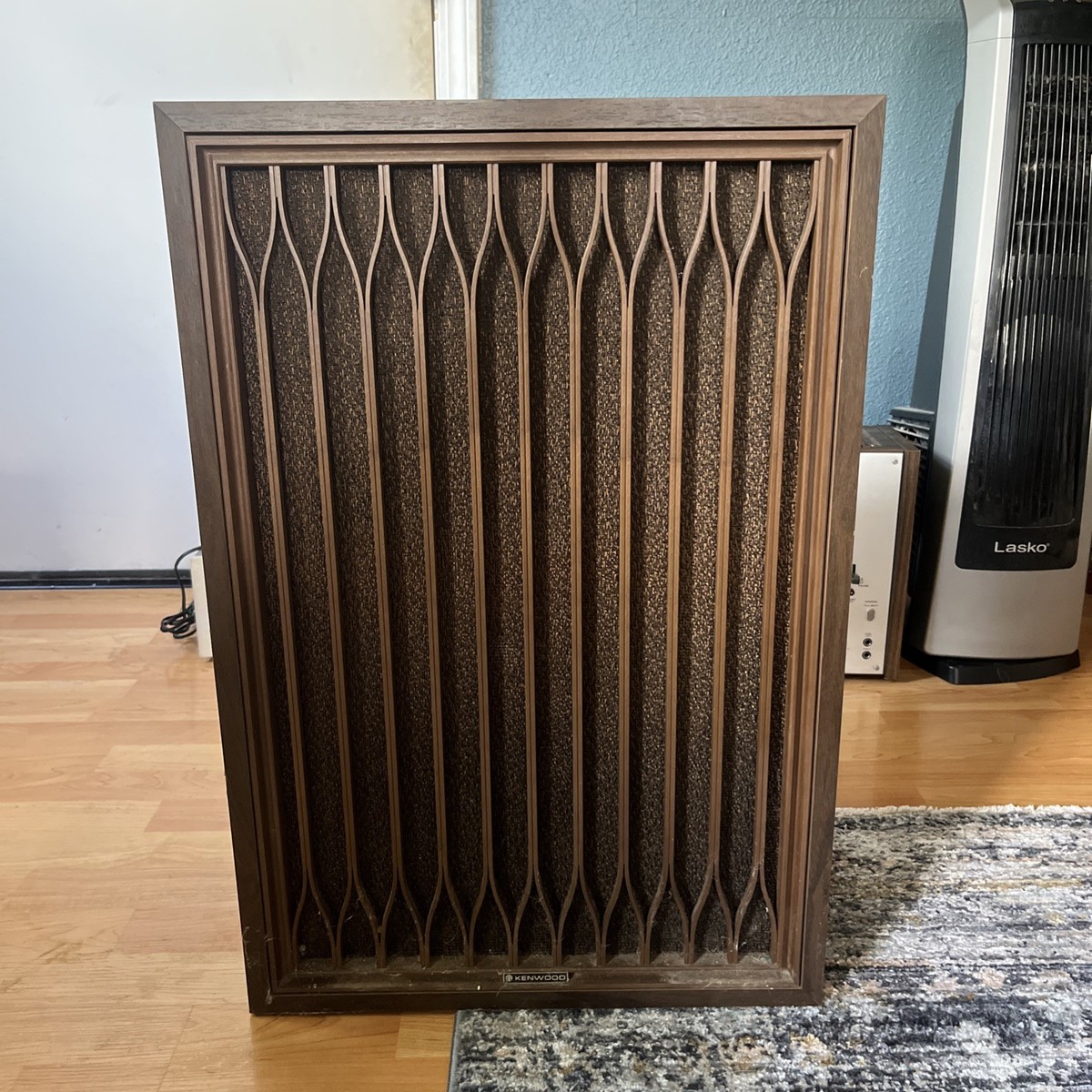 Vintage 1970s Kenwood KL-888s 5-Way 6 Driver Floor Speakers Set (2