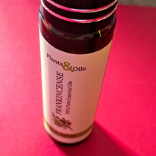 Plants & Oils Frankincense Essential Oil 10ml 100% Pure Glass