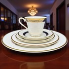ROYAL DOULTON china HARLOW H5034 pattern (1) 5-piece Place Setting