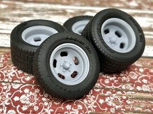 1/24 Scale: 15-inch Chevoit Rebel Resin Wheels W/ Wide Rear Tires