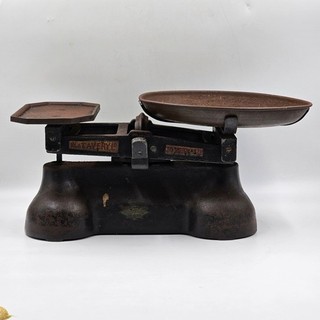 W&T Avery Ltd Vintage Cast Iron Counter Weighing Scales 10kg Balance #8656