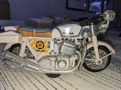 Vintage Friction Powered Police バイクブリキ Vintage Japanese Toy Police Motorcycle With Side Car (Friction