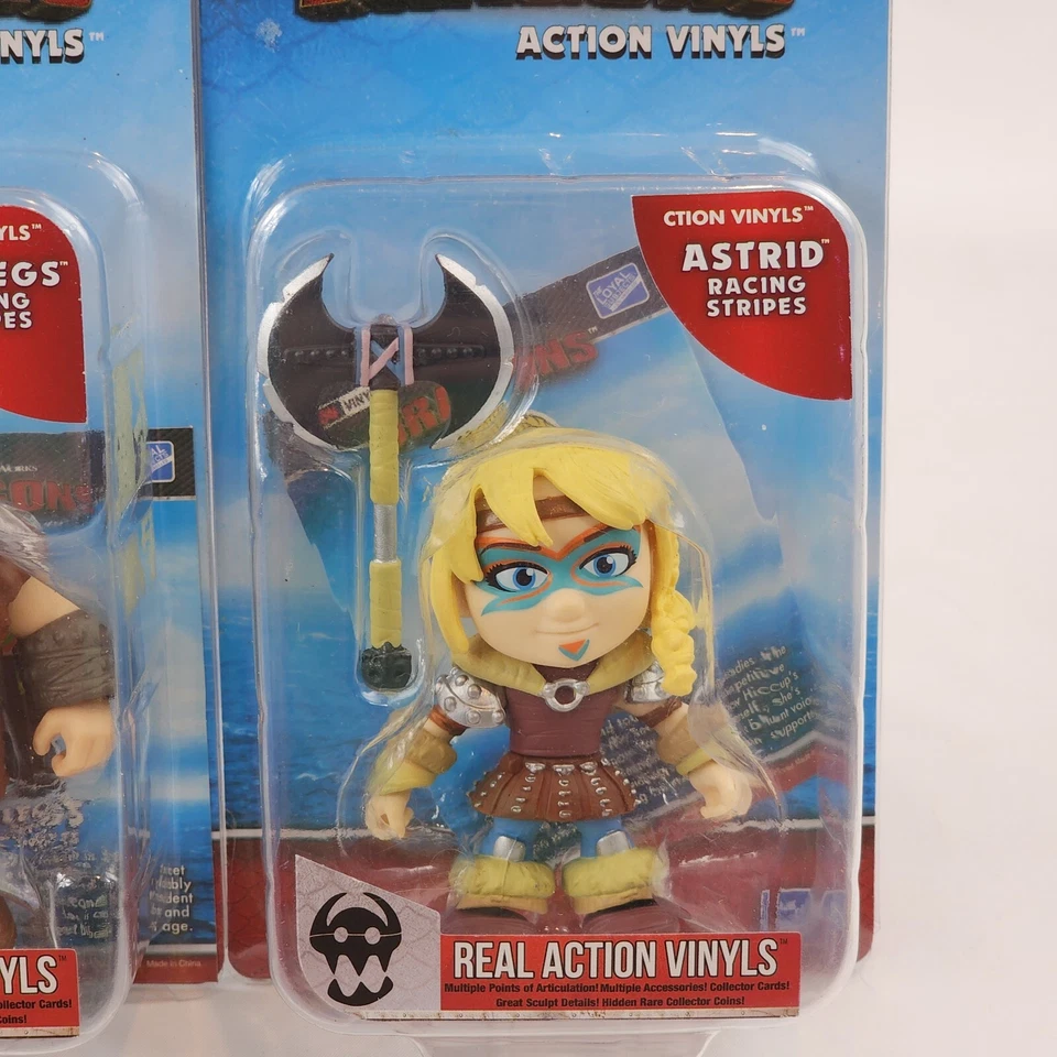 Cómo entrenar a tu dragón Astrid y patas de pez rayas de carreras vinilos de acción leales Foto 3 de 4