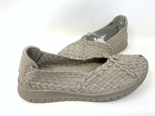 skechers woven flats