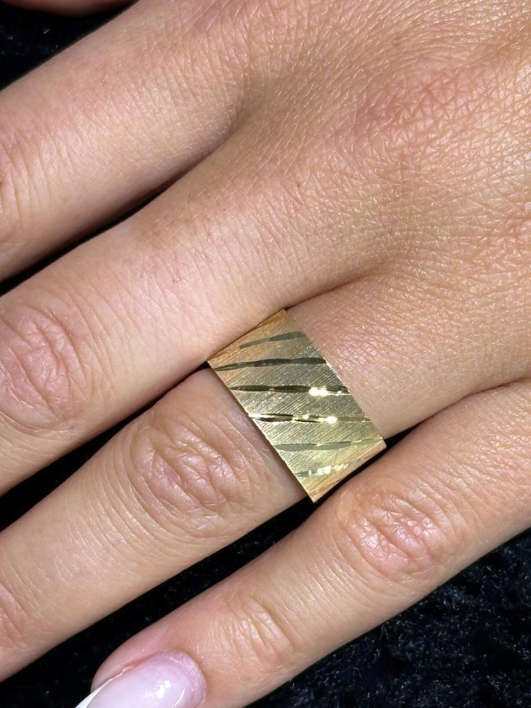 14k Yellow Gold Hand Made Diamond Cut Design 10mm Wide 14k Yellow Gold Hand Made Diamond Cut Design 10mm Wide