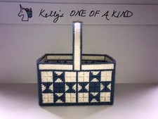 handmade plastic canvas Prairie Basket